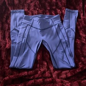 brand new Lululemon leggings size 2 with pockets